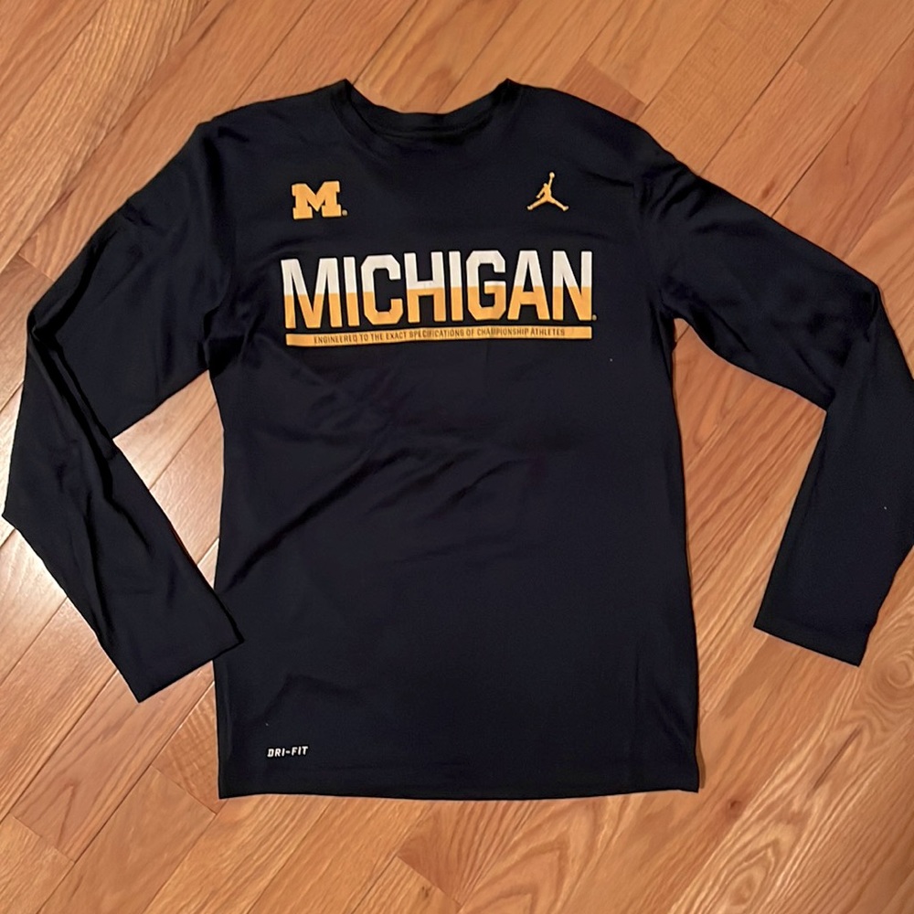 MICHIGAN Nike dri-fit long sleeve